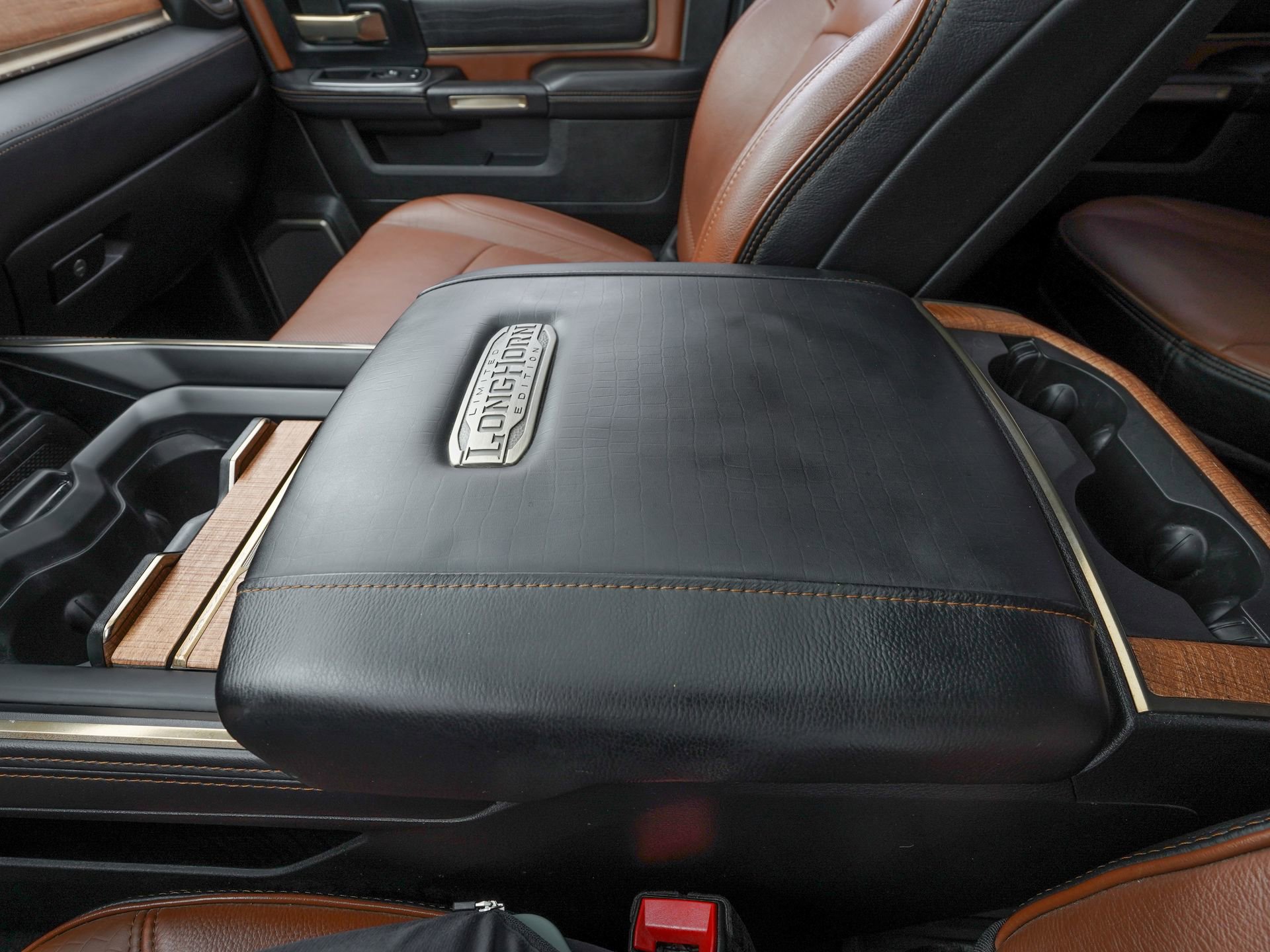 Used 2024 RAM 2500 Limited w/ Safety Group image 29