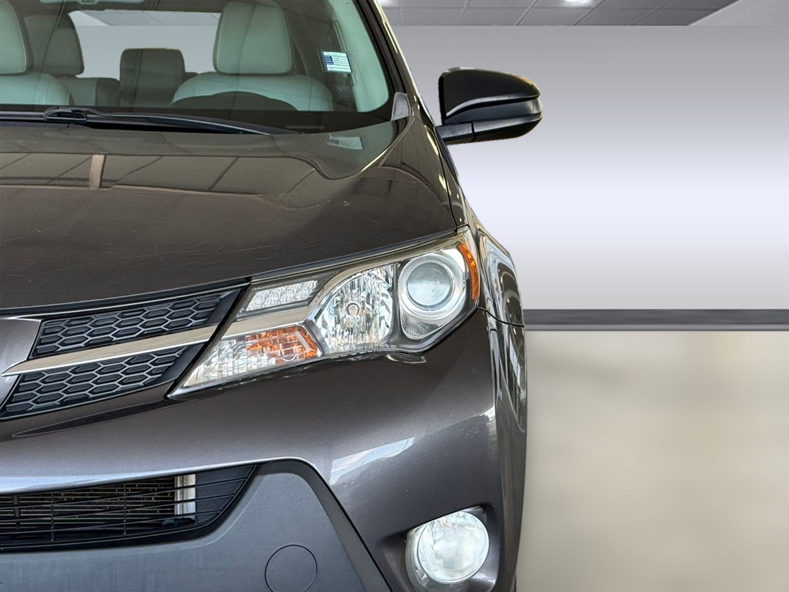 Used 2013 Toyota RAV4 LE image 10