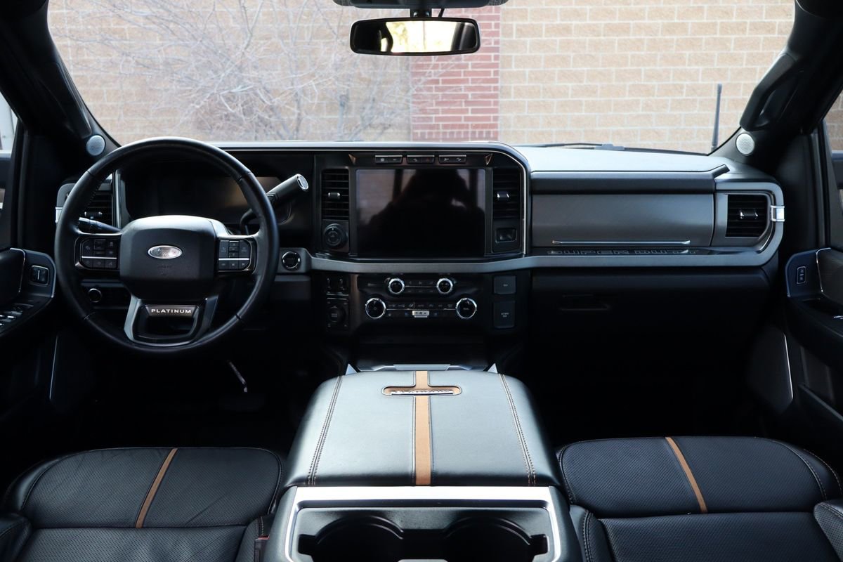 Used 2024 Ford F250 Platinum image 16