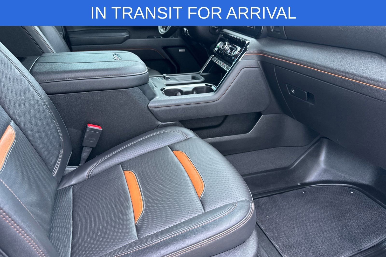 Used 2025 GMC Sierra 2500 AT4 AWD/4WD image 16