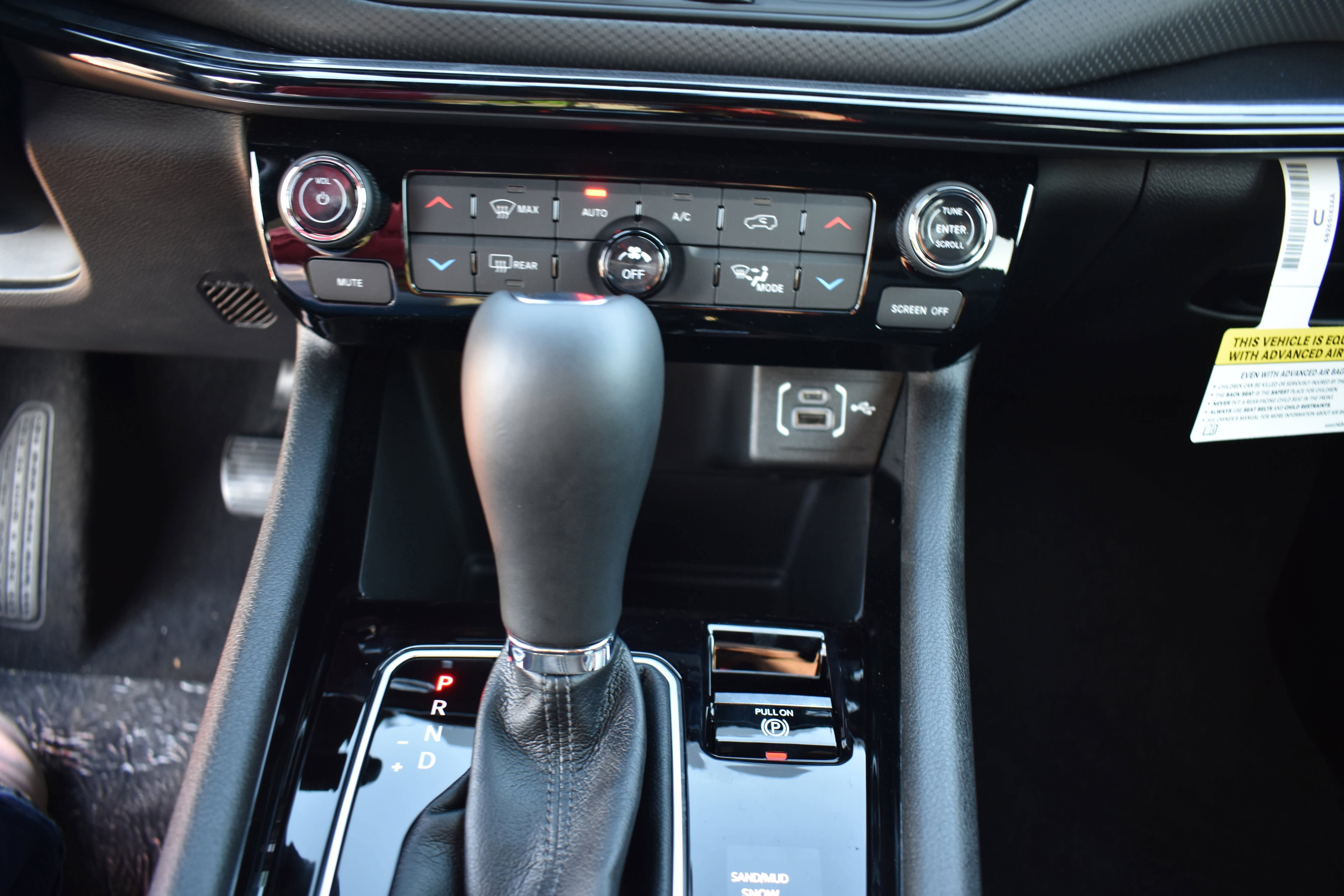 New 2026 Jeep Compass Latitude AWD/4WD image 20
