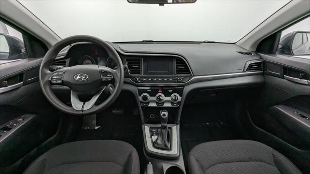 Used 2019 Hyundai Elantra SE w/ Cargo Package FWD image 26