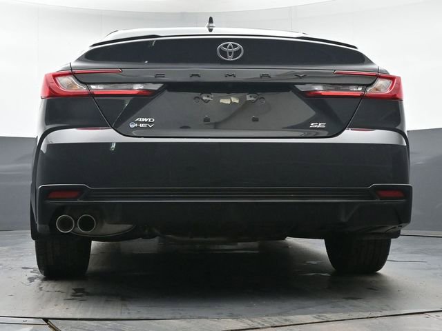 Used 2026 Toyota Camry SE AWD/4WD image 32