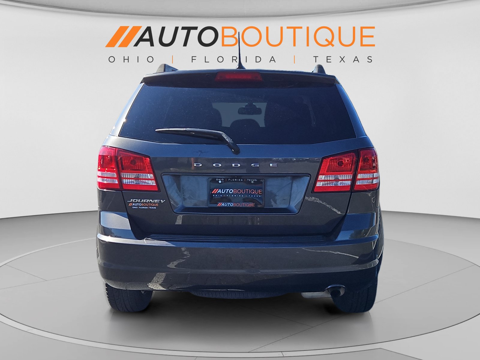 Used 2018 Dodge Journey SE w/ Connectivity Group FWD image 4