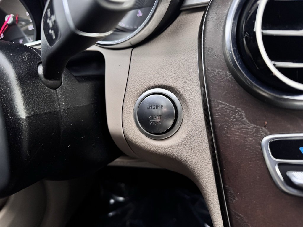 Used 2018 Mercedes-Benz GLC 300 4MATIC image 28