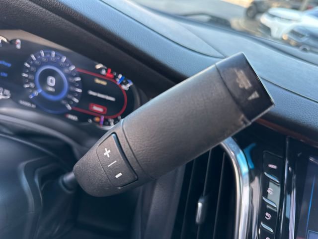 Used 2017 Cadillac Escalade ESV Premium Luxury image 24