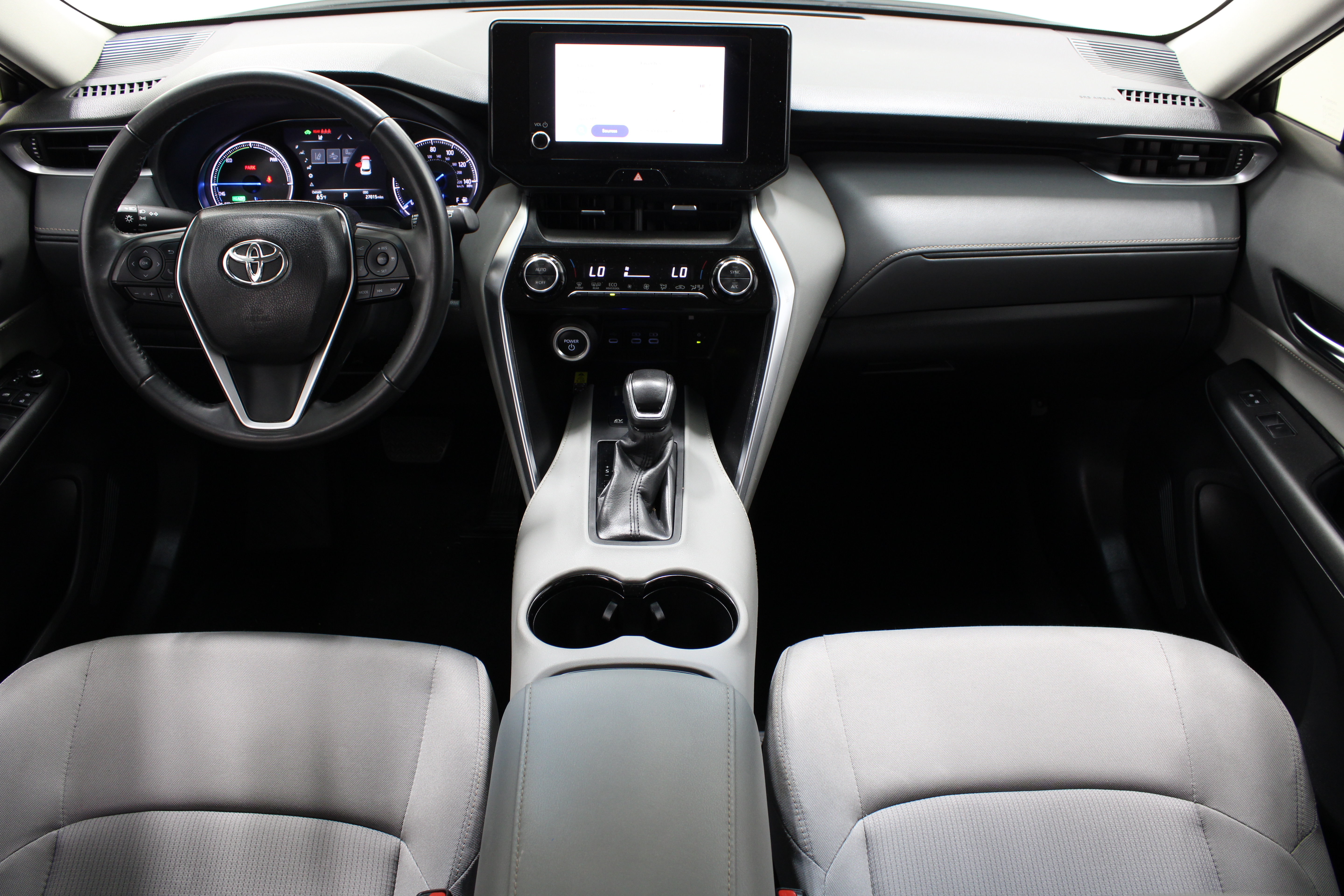 Certified 2023 Toyota Venza LE AWD/4WD image 29