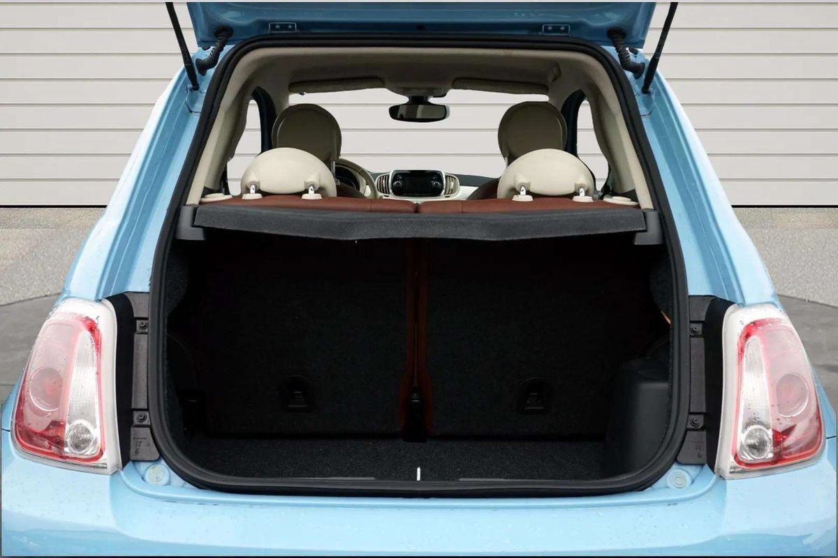 Used 2019 FIAT 500 Lounge FWD image 10