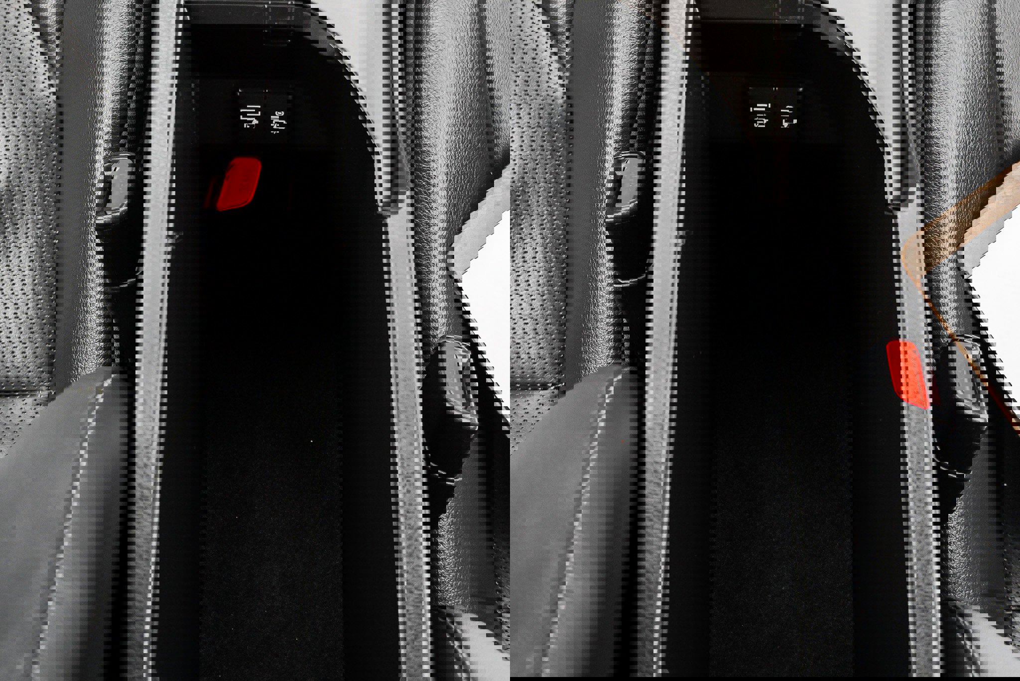 Certified 2021 Toyota Camry XLE AWD/4WD image 38