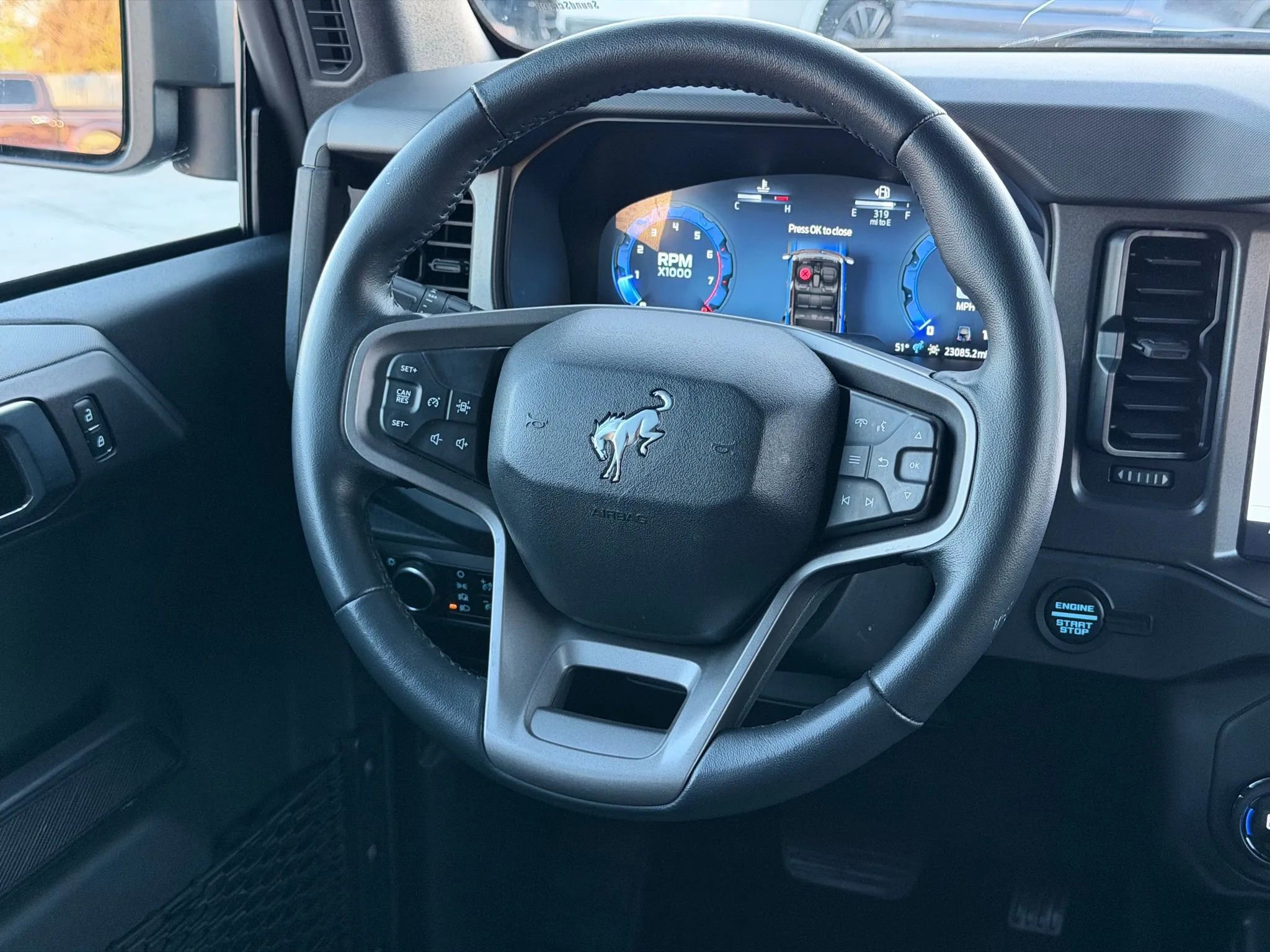 Used 2025 Ford Bronco Big Bend image 15