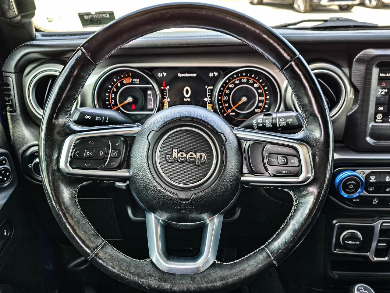 Used 2020 Jeep Wrangler Unlimited Sahara w/ Cold Weather Group AWD/4WD image 27
