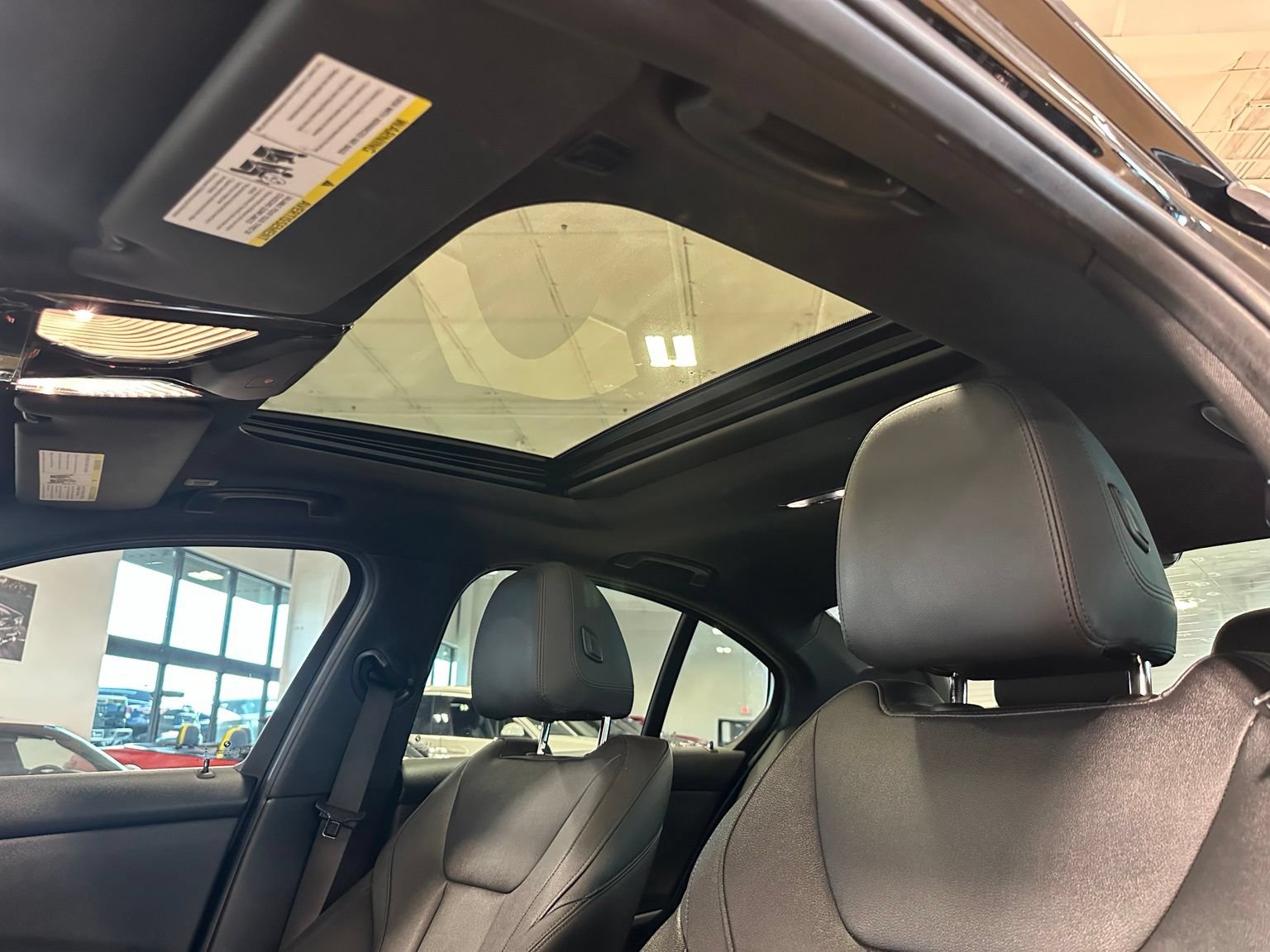 Used 2020 BMW 330i Sedan w/ Driving Assistance Package RWD image 30