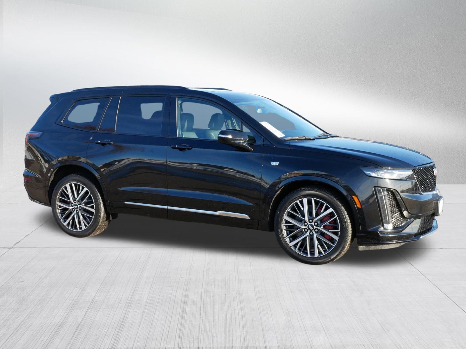Certified 2025 Cadillac XT6 Sport image 8