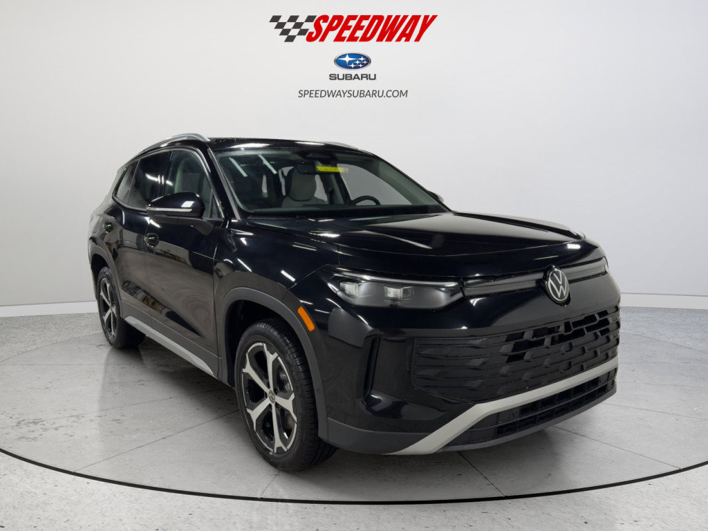 New 2026 Volkswagen Tiguan SE image 2