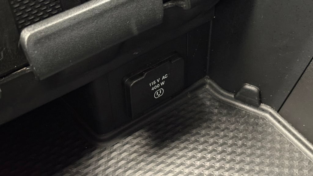 Used 2022 RAM 1500 Limited w/ Night Edition AWD/4WD image 43