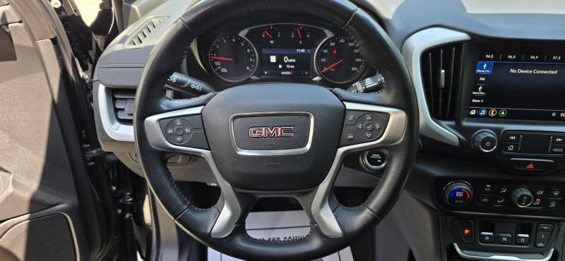 Used 2019 GMC Terrain SLE w/ Driver Convenience Package AWD/4WD image 18
