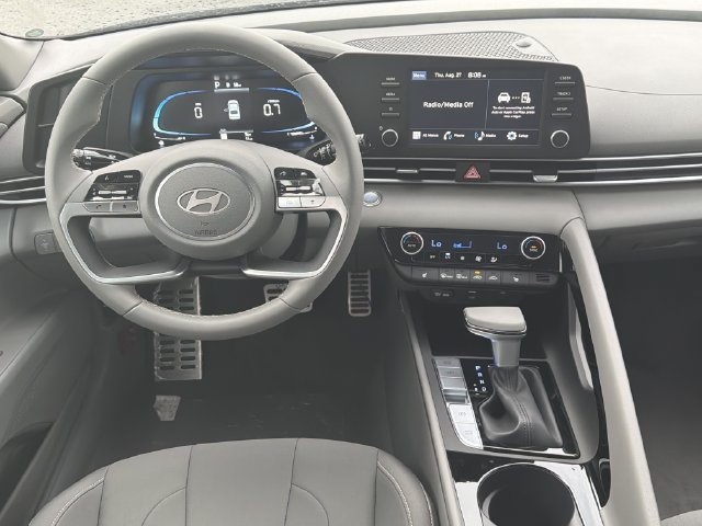 New 2026 Hyundai Elantra SEL Sport Premium FWD image 24