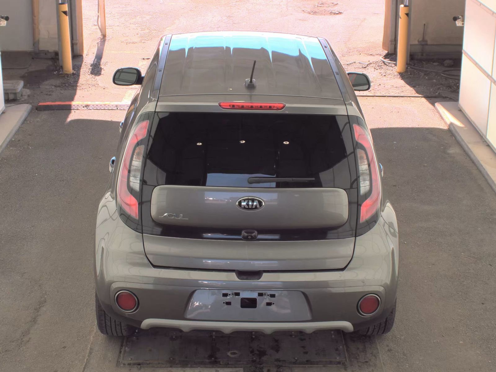 Used 2019 Kia Soul + image 6