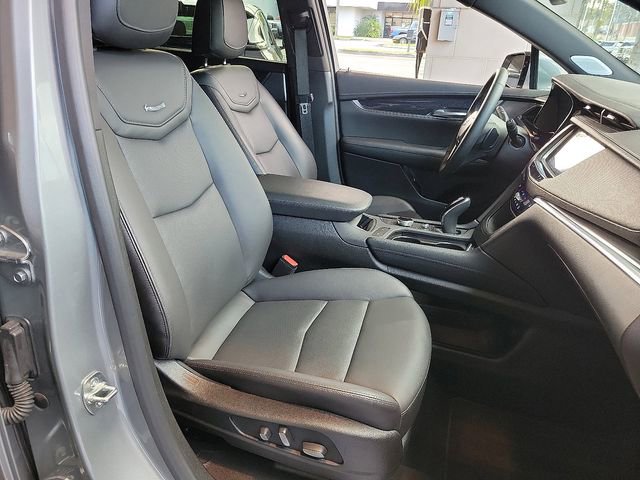 Certified 2025 Cadillac XT5 Premium Luxury image 22