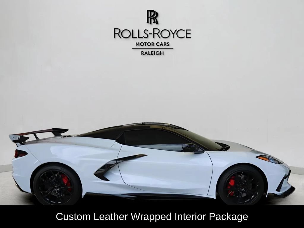 Used 2023 Chevrolet Corvette Stingray Premium Conv w/ Z51 Performance Package RWD image 5