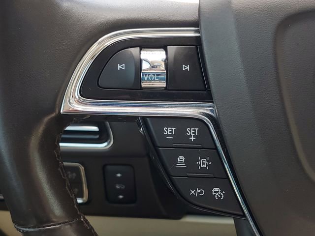Certified 2022 Lincoln Navigator Black Label AWD/4WD image 16