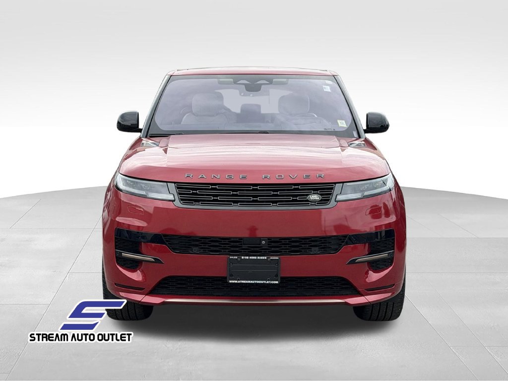 Used 2023 Land Rover Range Rover Sport SE Dynamic AWD/4WD image 2