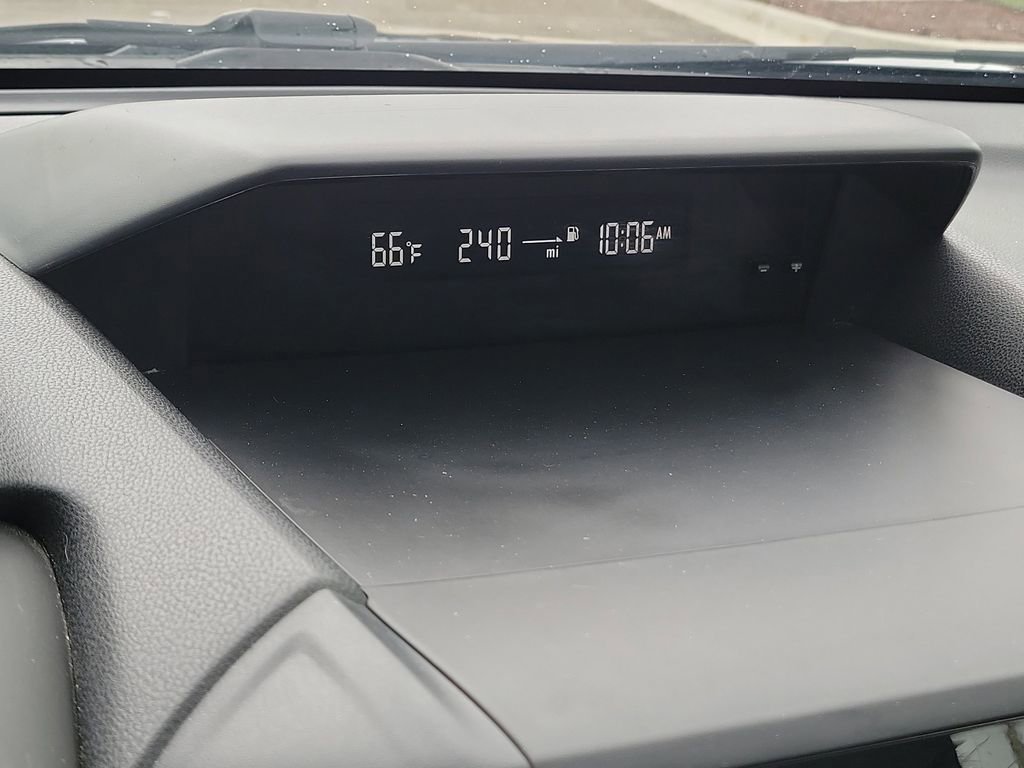 Used 2018 Subaru Crosstrek 2.0i image 25