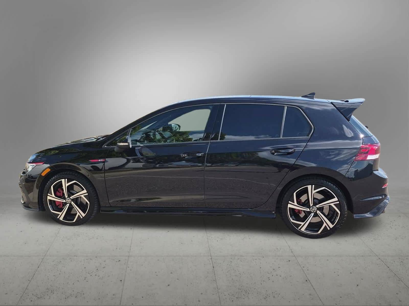 Used 2024 Volkswagen GTI SE FWD image 3