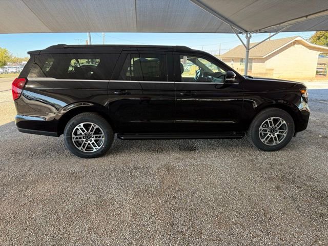 New 2025 Ford Expedition Max Active image 9