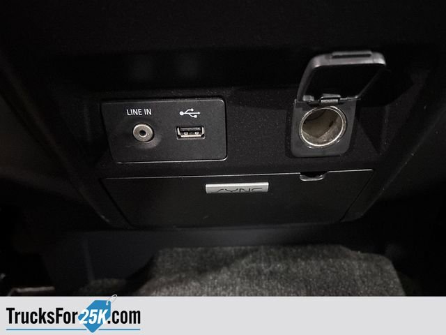 Used 2015 Ford F150 XLT image 23