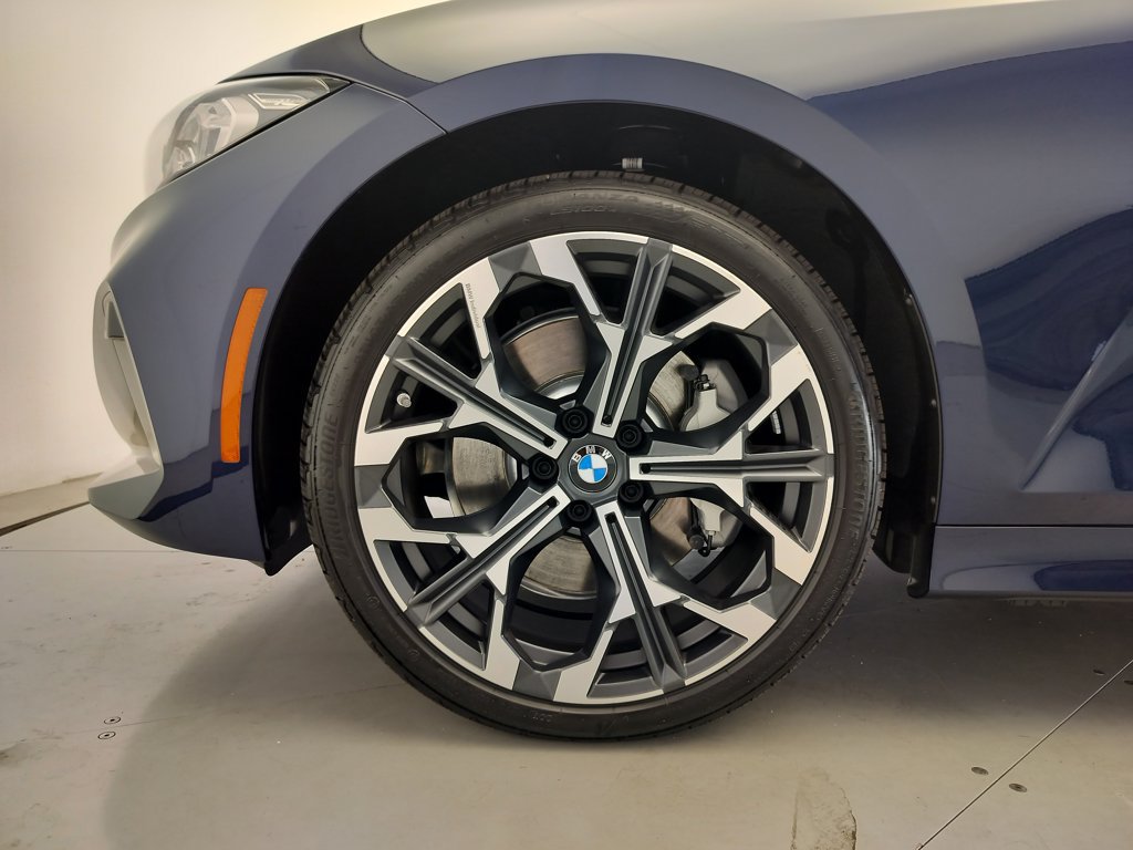 New 2026 BMW 330i Sedan w/ Premium Package RWD image 5