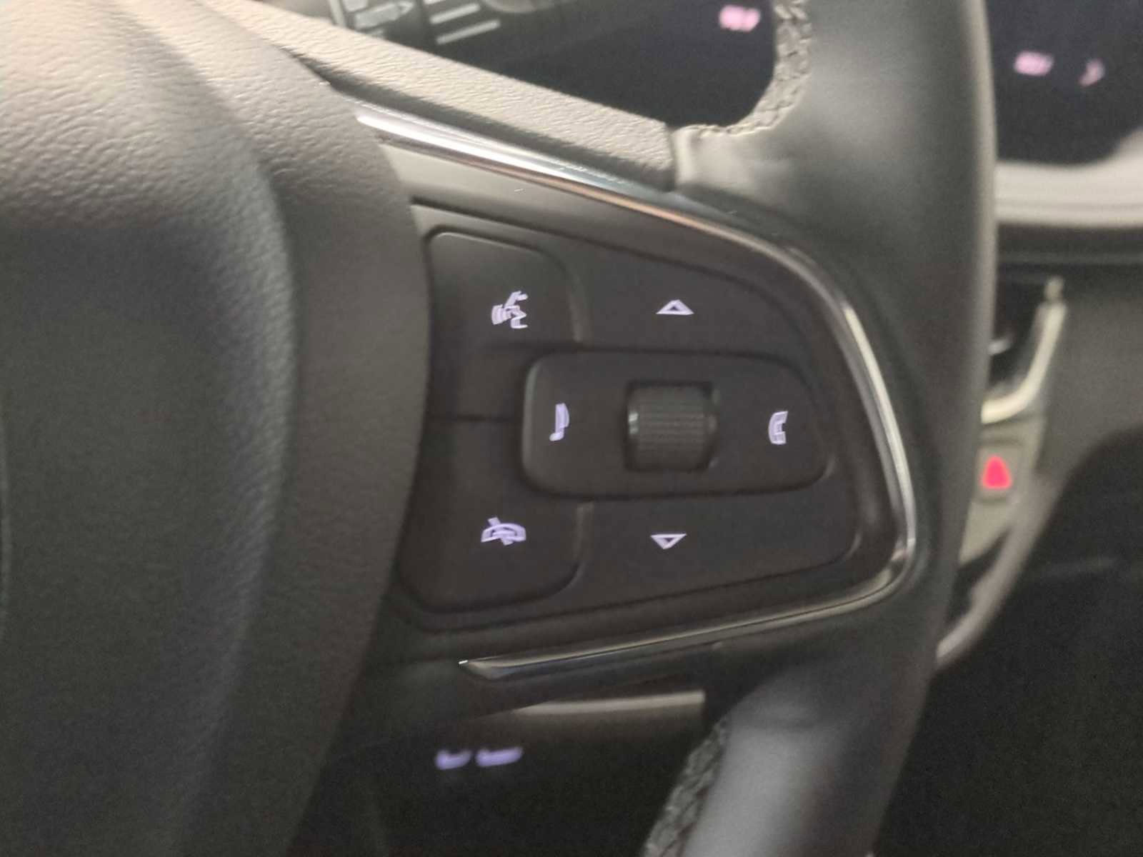 Used 2025 Buick Envista Avenir image 24