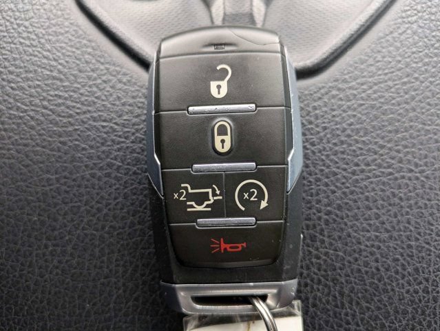 Used 2022 RAM 1500 Laramie RWD image 30