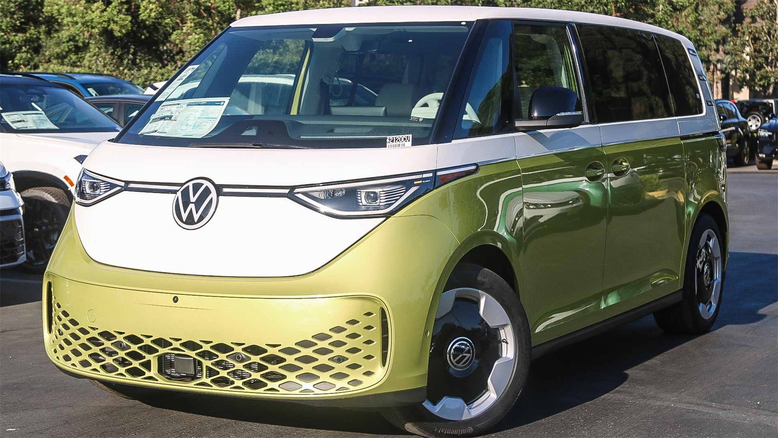 New 2025 Volkswagen ID. Buzz Pro S Plus image 1
