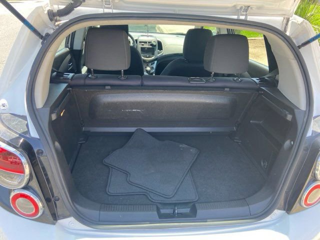 Used 2014 Chevrolet Sonic LT FWD image 13
