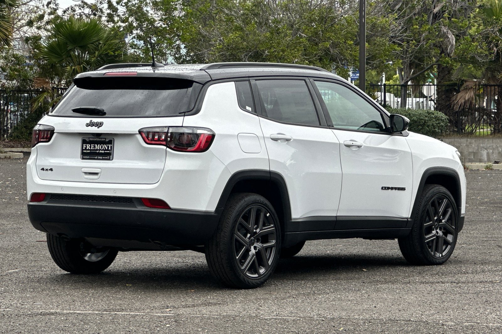 New 2026 Jeep Compass Limited AWD/4WD image 3