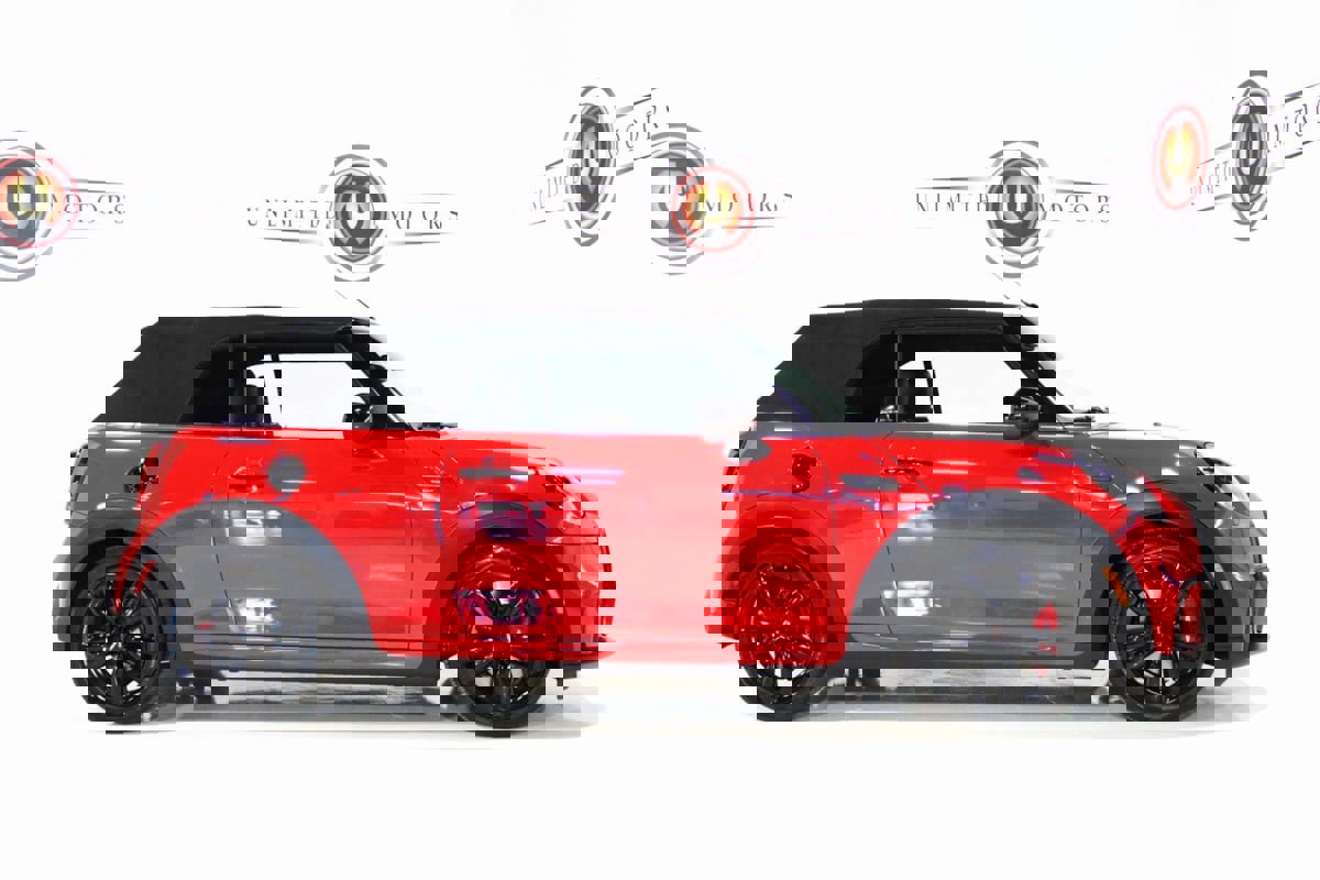 Used 2022 MINI Cooper John Cooper Works w/ Premium Package image 39