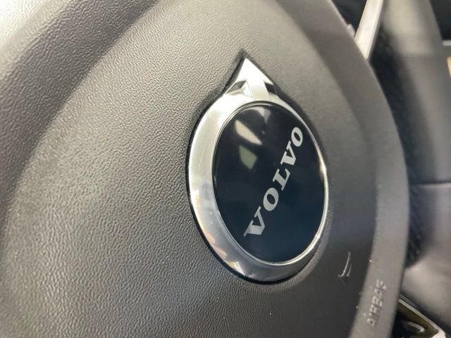 Certified 2026 Volvo XC60 B5 Plus AWD/4WD image 40