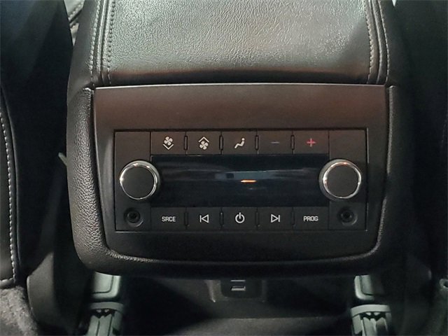Used 2014 Chevrolet Traverse LTZ w/ LPO, 'HIT The Road' Package image 27
