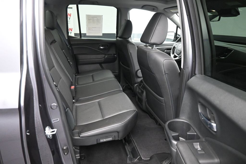 Used 2023 Honda Ridgeline RTL-E image 13