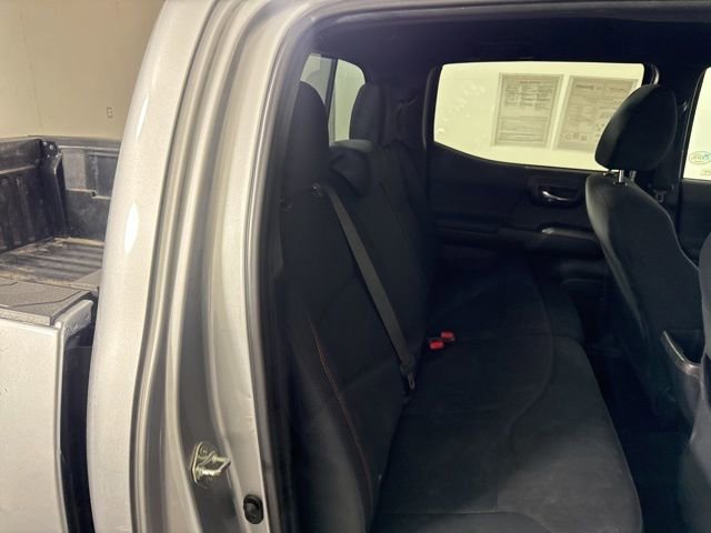 Used 2019 Toyota Tacoma TRD Sport image 19