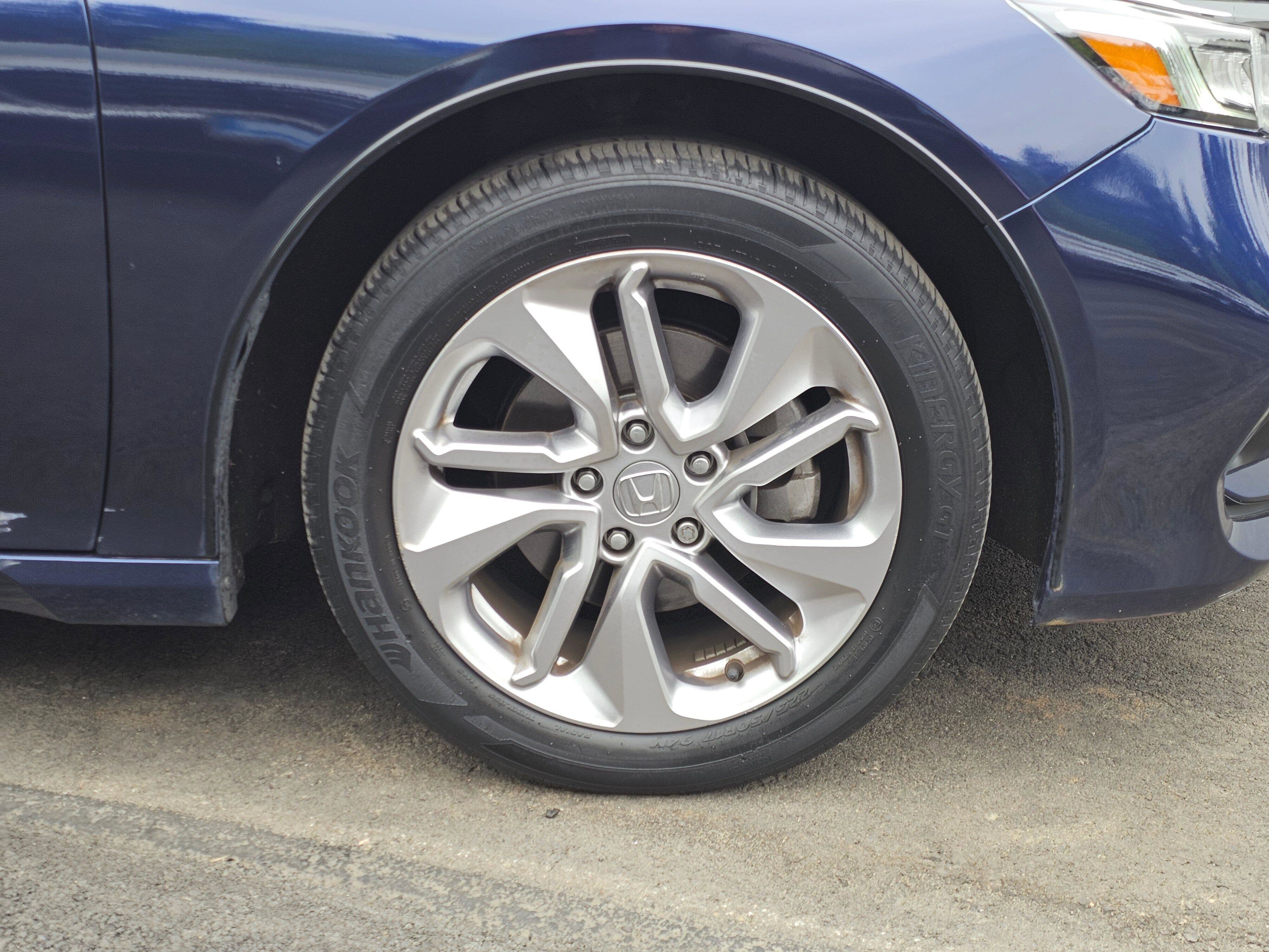 Used 2019 Honda Accord LX image 9