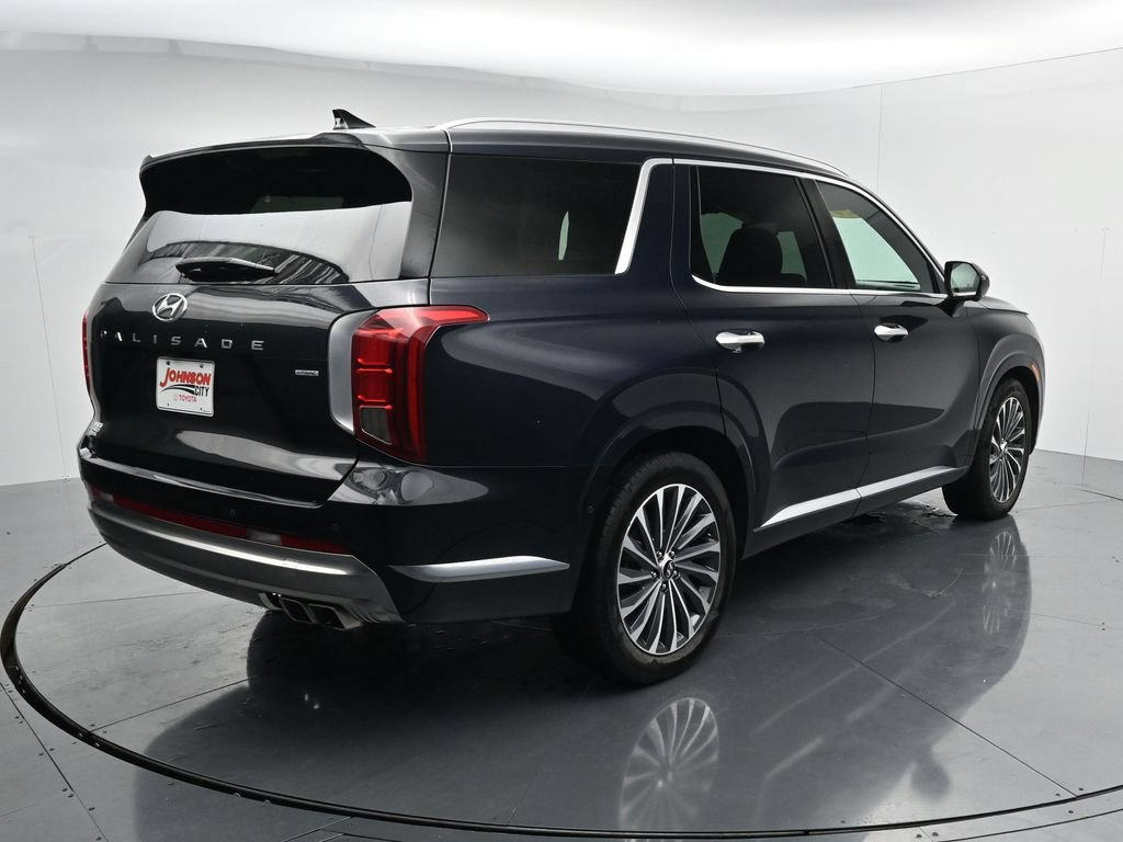 Used 2024 Hyundai Palisade Calligraphy AWD/4WD image 7