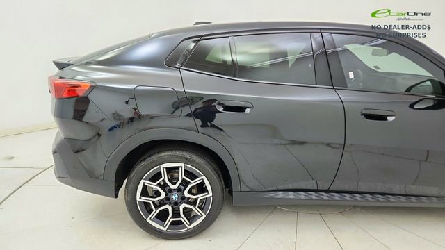 Used 2025 BMW X2 xDrive28i image 12