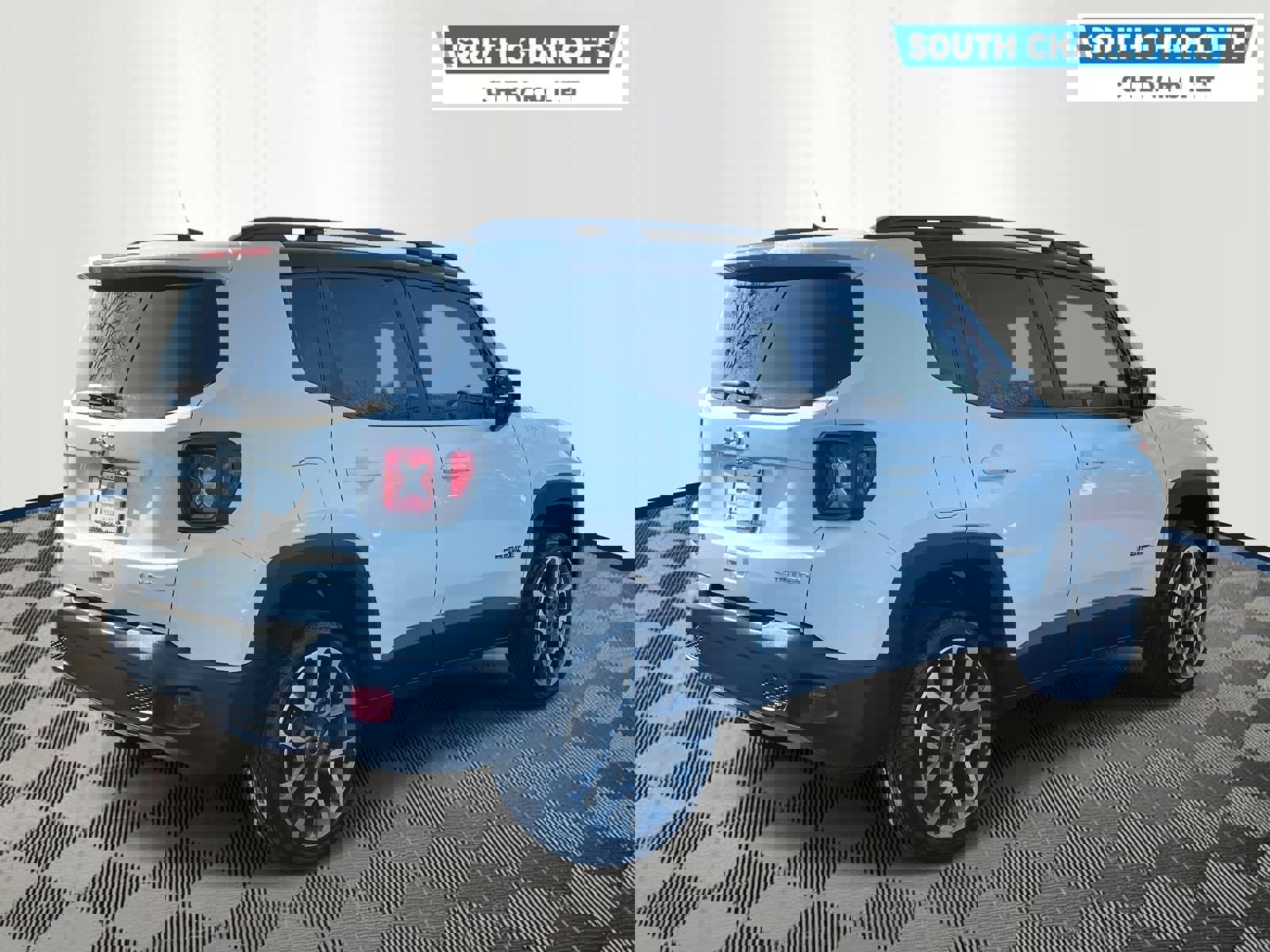 Used 2022 Jeep Renegade Limited w/ Sun, Sound & Wheels Group image 5