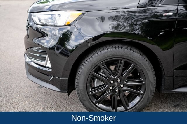 Used 2024 Ford Edge ST-Line w/ Class II Trailer Tow Package AWD/4WD image 9
