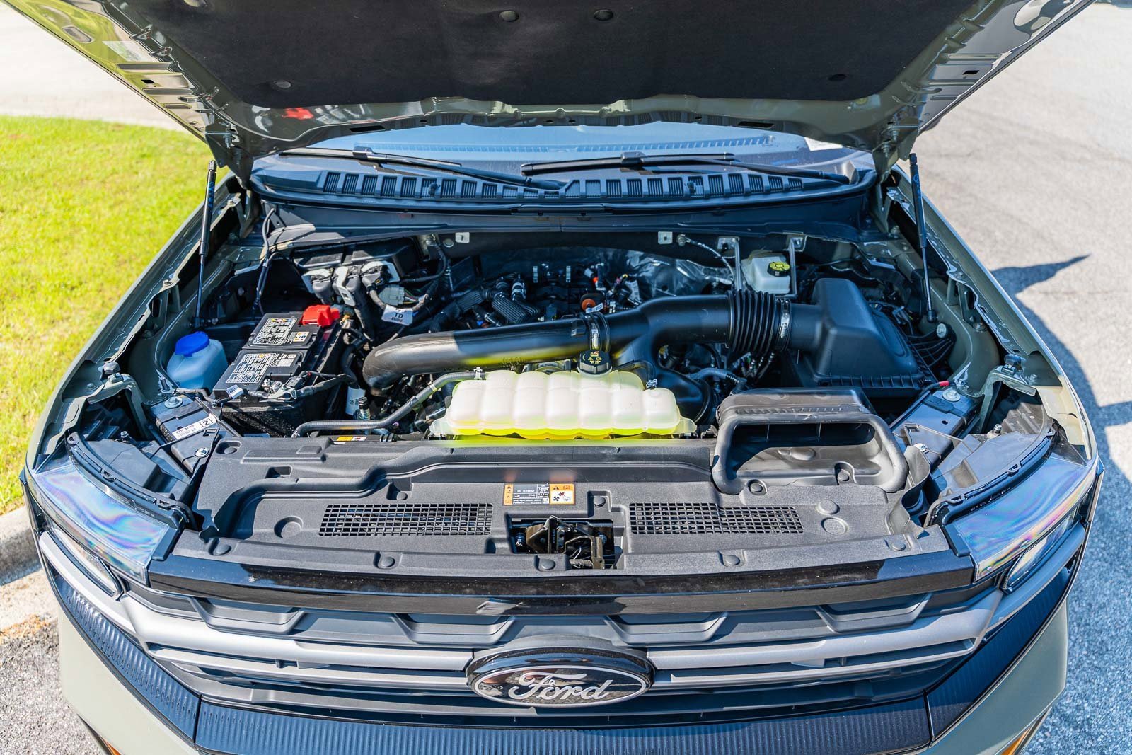 New 2025 Ford Expedition Tremor image 24