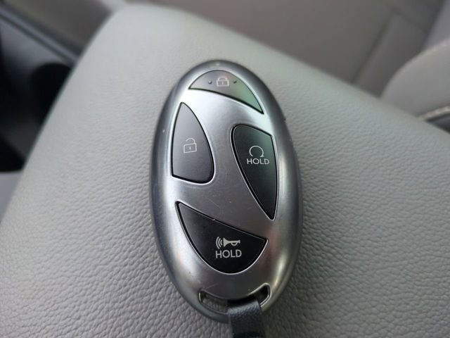 Used 2025 Hyundai Elantra Sport FWD image 26