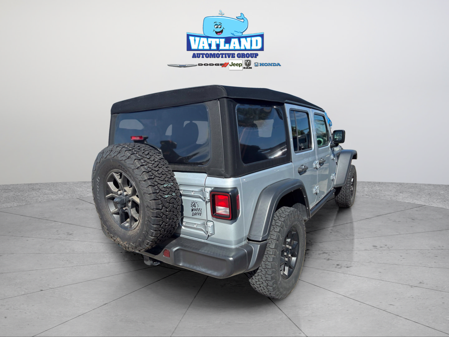 Certified 2024 Jeep Wrangler Unlimited AWD/4WD image 5