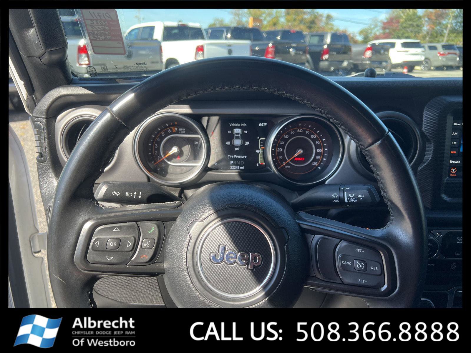 Used 2022 Jeep Gladiator Willys image 27